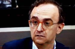 世界杯买球app在哪下载 -谁也没想到，辽宁男篮这场输球的“导火索”，根本不是手感冰凉，而是从第一节开球那一刻起，组织后卫就彻底消失了！赵继伟14投1中、三分7中1，表面看是手冷，可老辽篮球迷一语道破：他整场没发起一次像样的挡拆配合，没叫过一个战术掩护，没送出一次快攻分球，更别提策应串联，球到手就是干，传一次算客气，...