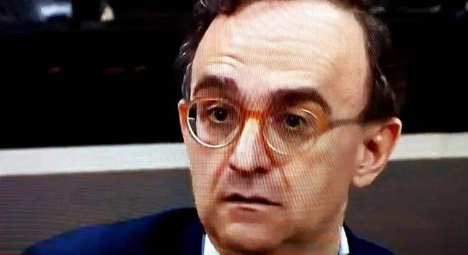 世界杯买球app在哪下载 -谁也没想到，辽宁男篮这场输球的“导火索”，根本不是手感冰凉，而是从第一节开球那一刻起，组织后卫就彻底消失了！赵继伟14投1中、三分7中1，表面看是手冷，可老辽篮球迷一语道破：他整场没发起一次像样的挡拆配合，没叫过一个战术掩护，没送出一次快攻分球，更别提策应串联，球到手就是干，传一次算客气，...