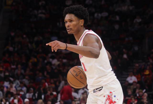 火箭vs猛龙前瞻：火箭惨败后急需反弹，主场力争双杀猛龙